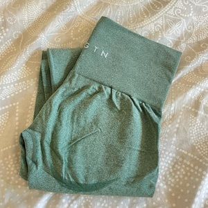 NVGTN Forest Green Contour Seamless Leggings